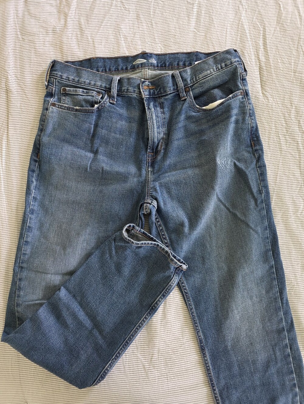 Men's  Slim Built-in Flex Jeans Old Navy